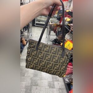Authentic🤎Fendi bag